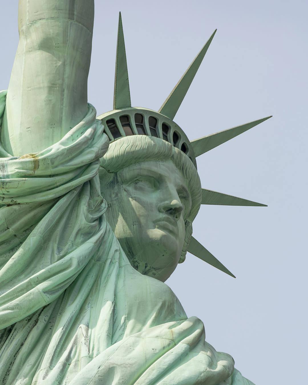 newyorkcityfeelings:
“Radiant Lady Liberty by @chief770
”