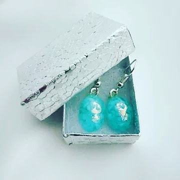 <p>#smallbizsupport repost via @spiritglassllc Handmade blue and dichroic fused artglass earrings $25 for the pair + s/h leave a comment here that you’d like to buy if interested or visit my website<br/>
.<br/>
.<br/>
.<br/>
#spiritglassllc #etsy #art #artglass #buylocal #glass #fusedglassart #glassblowingart #shopifystore #shopifyhandmade #kavalon #kavalongilliam #kavalonthatsme #bradfordphotoaday #newhampshireartist #lakemassasecum #newlondon #hooksett #artistsofnewengland #earrings #handmadeearrings #turquoiseearrings #blueearrings #bluedangleearrings #fusedglassjewelry #fusedglassartist (at Wake Forest, North Carolina)<br/>
<a href="https://www.instagram.com/p/Bphpt7qF4Xq/?utm_source=ig_tumblr_share&igshid=rbbd7x8hbg6" target="_blank">https://www.instagram.com/p/Bphpt7qF4Xq/?utm_source=ig_tumblr_share&igshid=rbbd7x8hbg6</a></p>