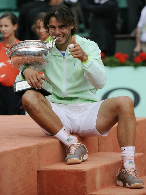 Rafael Nadal flashing bare ass