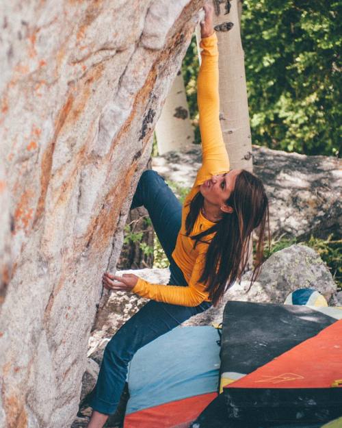 www.boulderingonline.pl Rock climbing and bouldering pictures and news yuukin030: “Sometimes you just gotta make that stank face....