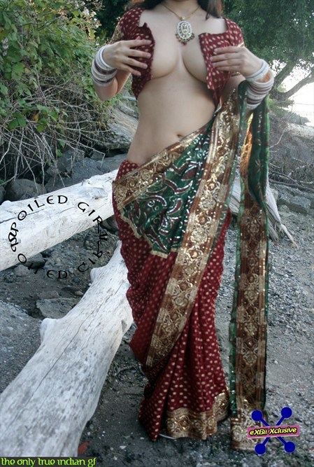 sexy naked white girls ass semi nude babes in sarees