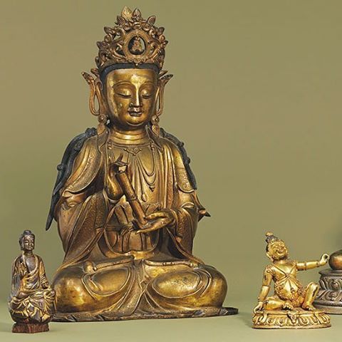 Anthropomorphic images of the Buddha originated in North India...