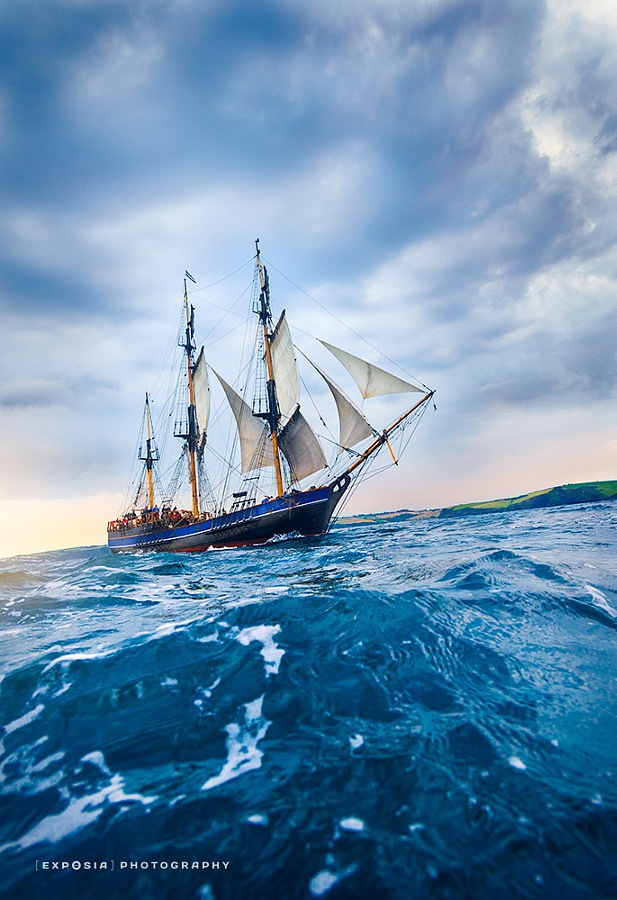 gyclli:
“  Old Tall Ship sailing off the coast of Cornwall … by Howard Oates on 500px.com
”