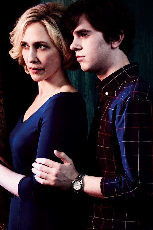 “ Bates Motel: Season 2 photoshoot.
”