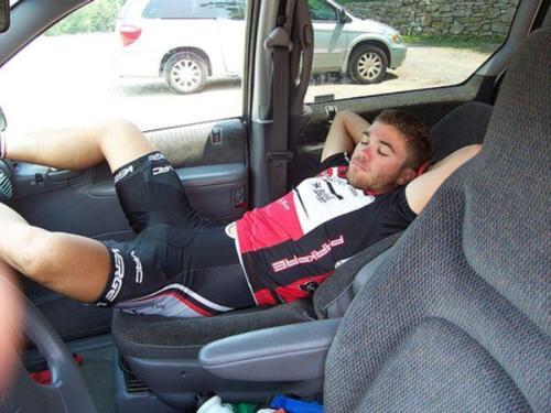 sirjocktrainer: “ Before they go out cycling Coach always takes his Jock deep under and relaxes him. Sometimes he doesn’t even wake him until they’re back home. ”