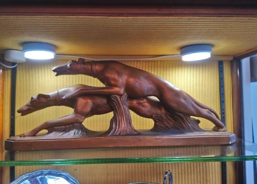 <p>Long art-deco plaster figure of greyhounds #forsale #Eclectic #antiques #Hove<br/>
.<br/>
.<br/>
.<br/>
#brighton #artdeco #1920s #1930s (at Eclectic Antiques & Vintage)</p>
