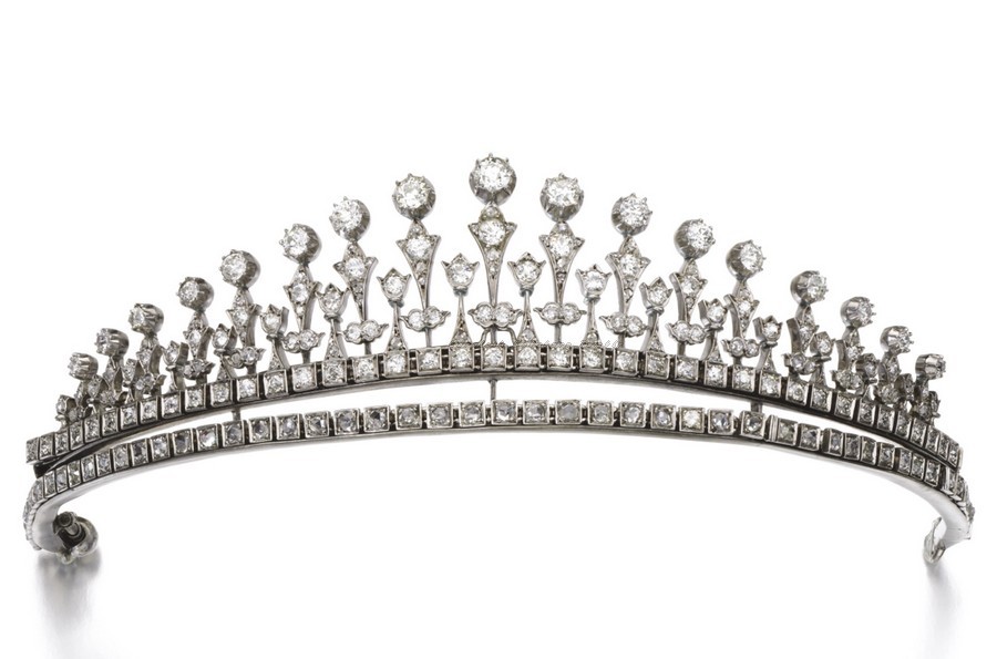 carolathhabsburg:“ Beautiful diamond necklace-tiara. 1900s”