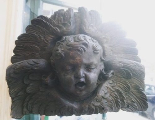 <p>An early carved oak panel of a blowing cherub @eclectic.shop.co.uk #antiques #Hove #Brighton <br/>
<a href="https://www.instagram.com/p/BohJvpJDrdo/?utm_source=ig_tumblr_share&igshid=dst2k6vtn5i">https://www.instagram.com/p/BohJvpJDrdo/?utm_source=ig_tumblr_share&igshid=dst2k6vtn5i</a></p>
