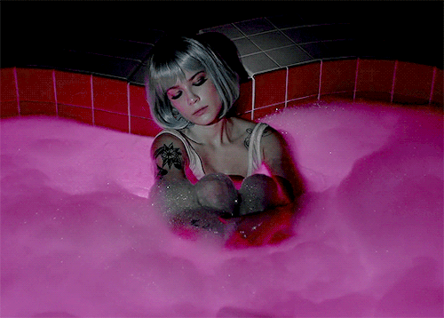 http://66.media.tumblr.com/b8b305f7ce562cf15c4909740d4e9a38/tumblr_od8lxl8Ww31vzy9o0o1_500.gif