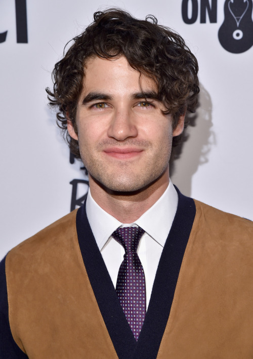 Topics tagged under veteransday on Darren Criss Fan Community Tumblr_nyq26yYU1Q1r4gxc3o4_r1_500