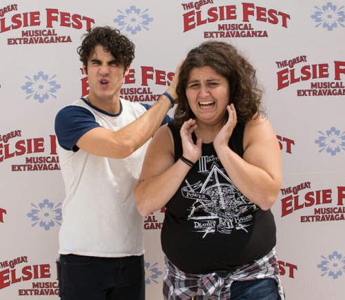 Topics tagged under darrencriss on Darren Criss Fan Community - Page 16 Tumblr_odcln3GXQY1qg1n01o1_r1_500