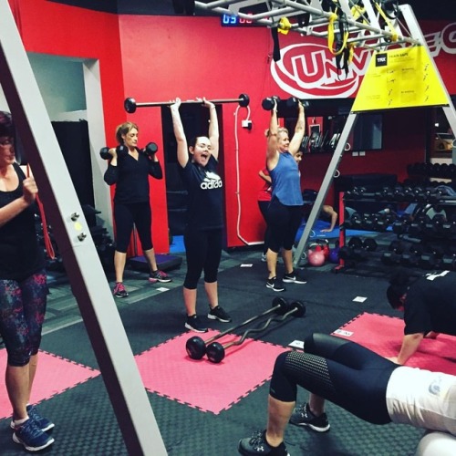 <p>Make a face well your making fitness fun 🤪 #YOUniverseGym #pelicanwaters #goldenbeach #aura #caloundra #kingsbeach #dickeysbeach #moffatsbeach #shelleybeach (at Universe Gym Caloundra)</p>
