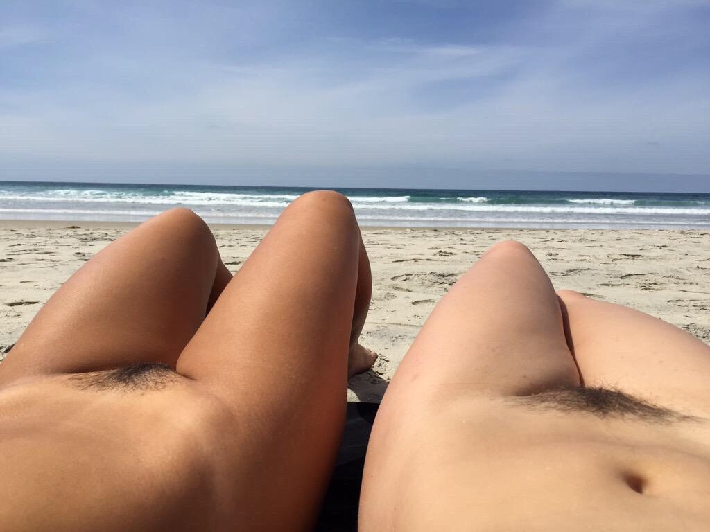 Девушки Пляже Фото Письки