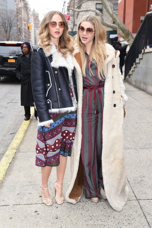 Suki and Immy Waterhouse – Arriving at Tommy Hilfiger 2016 Fashion Show in NYC