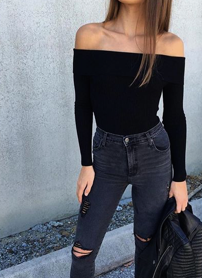 thechic-fashionista:Black T-Shirt»  Black denim pant»   - Bonjour Mesdames