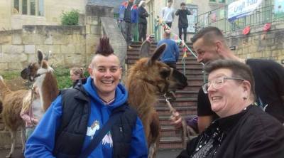<p>Chillin with the llamas at Larkhall Festival</p>