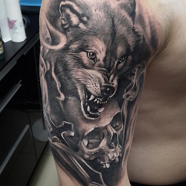 Татуировки для мужчин зверей