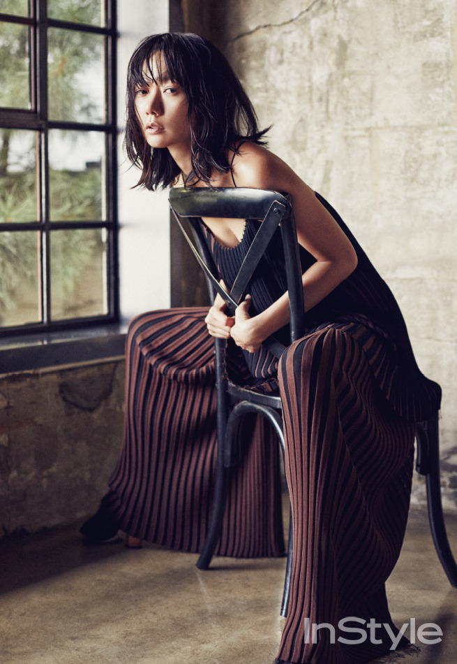 Bae Doona 배두나 - InStyle Magazine October Issue ‘15 Pics 02