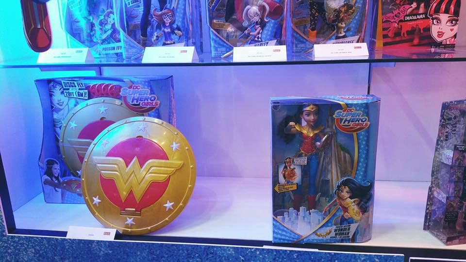 beamonsterhighfan:
“ More pictures from the Lyon’s Toy Fair (France)
DC Superhero Girls & Monster High Collections for 2016!
”