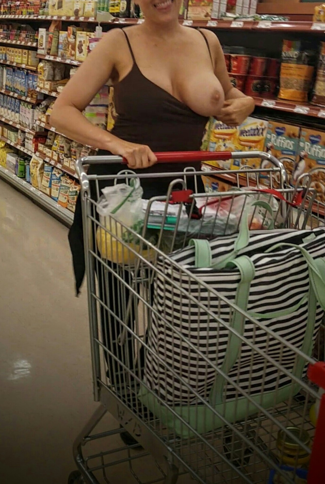 Flashing In Store Nude