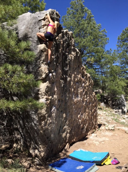 www.boulderingonline.pl Rock climbing and bouldering pictures and news sierrablaircoyle: Such a pretty place #PriestDraw #ClimbAZ
