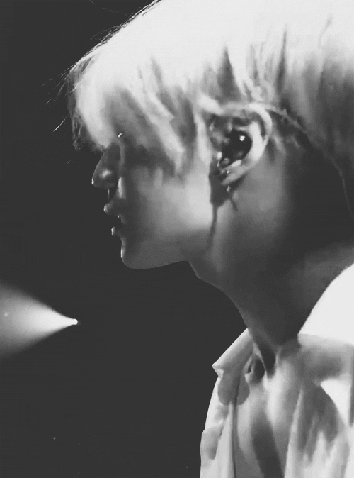 tumblr_nqzruzoA001tnw0p5o1_500.gif
