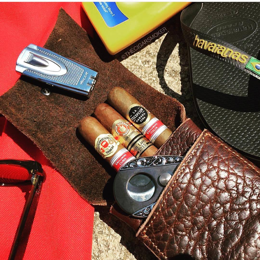 American Bison leather cigar carrier. #OriginalDesign #madeinusa #ruggedluxury #Reposting @thecigarsmoker with @instarepost_app – #vamosalaplaya 🏖🏊🌞 like this kind of Tuesday 😁😂😂 beach time with some cuban buddies 🇨🇺💨😊 #cigars #cigarporn...