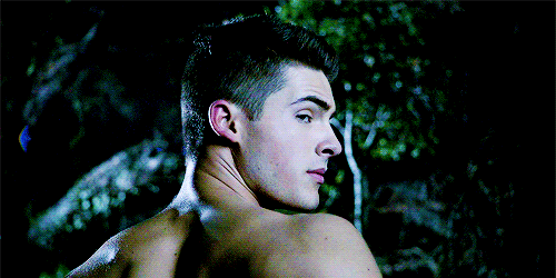 Derek Moon // Male // Blood Moon Pack Tumblr_inline_nuy7c5Zkj61t2rmiv_500