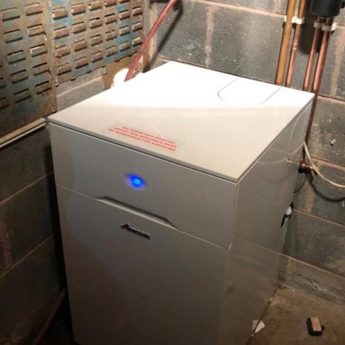 <p>A couple of boilers fit yesterday by our engineers. We have engineers that cover North Wales, North West, Mid Wales, Shrewsbury, Cheshire and Hereford<br/>
<a href="https://www.instagram.com/p/BtnJQBPnlys/?utm_source=ig_tumblr_share&igshid=rew2lizuy5ln">https://www.instagram.com/p/BtnJQBPnlys/?utm_source=ig_tumblr_share&igshid=rew2lizuy5ln</a></p>