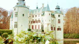 http://66.media.tumblr.com/f771dfe11dd57334c9156c24a614d406/tumblr_o229qzRA261sgla6so6_r1_400.gif
