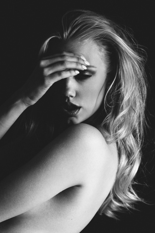 bradolsonphotography:Model: Erika Myrvik, makeup and hair:... - Daily Ladies