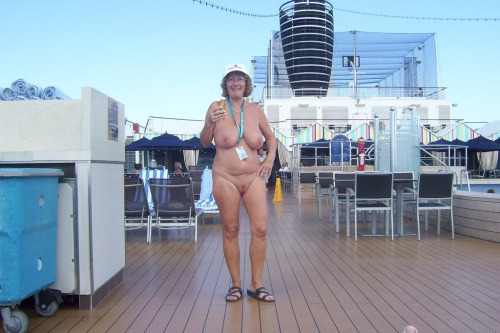 stacy keibler pussy slip teen nudist at cruise ship