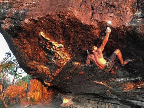 www.boulderingonline.pl Rock climbing and bouldering pictures and news http://instagram.com/rafapassos_escalada