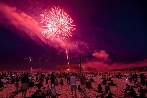 Happy Canada Day!

Ashbridges Bay beach in Toronto. 