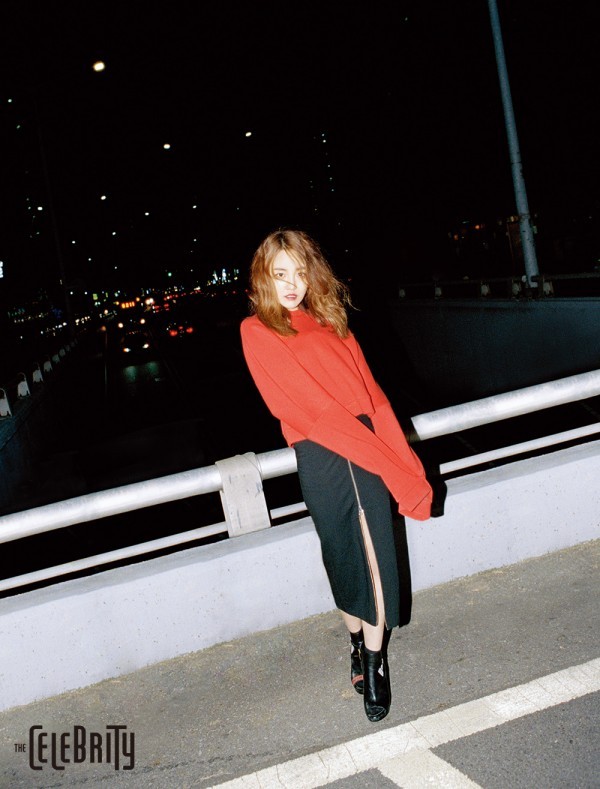 Younha 윤하 - The Celebrity Magazine January Issue ‘16 Pics 02