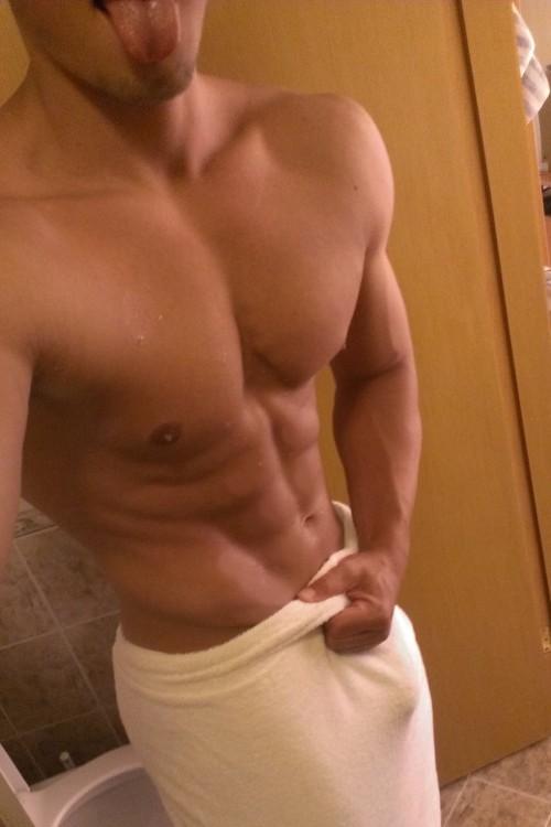 czech-boys:Czech boy Jakub in white towel making selfie - Bonjour Messieurs