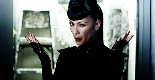 Resultado de imagem para nicole scherzinger gif beijos