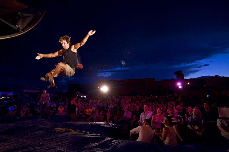 www.boulderingonline.pl Rock climbing and bouldering pictures and news …falling with style