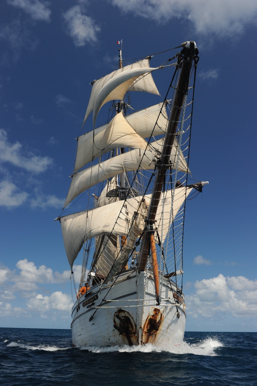 ihearturface-blog:
“Tall Ship Soren Larsen Sails on in New Caledonia. October 2011 Marsha Book
”