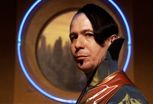 Gary Oldman doesn’t look like Gary Oldman in The Fifth Element.