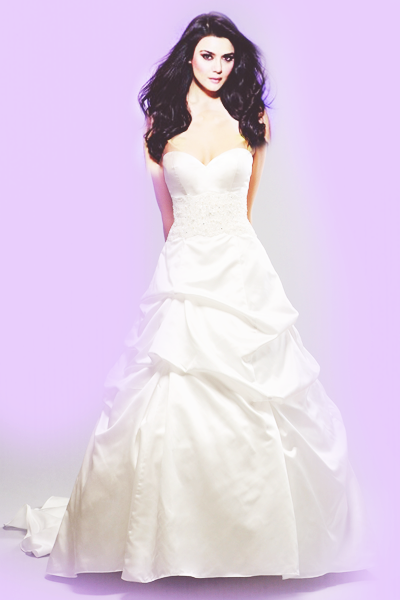 yaybasanti:
“ MyFakes
Preity Zinta in a wedding dress.
”