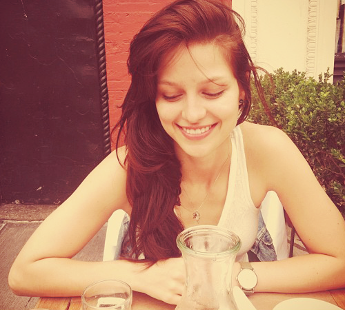 Melissa Benoist twitter Melissa Benoist twitter