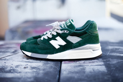 new balance air max