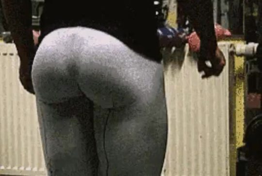Black jiggly booty