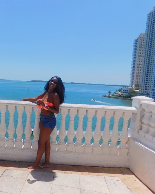 kesle-say-what:Miami treated me so well.