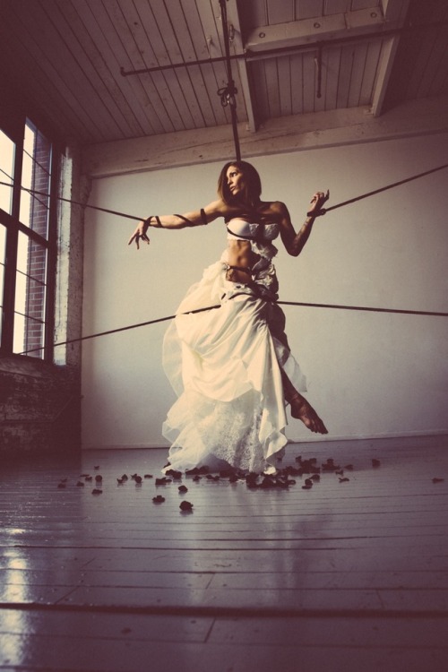 scentofslave:seattleshibari:Model: Lauren Scolari *...