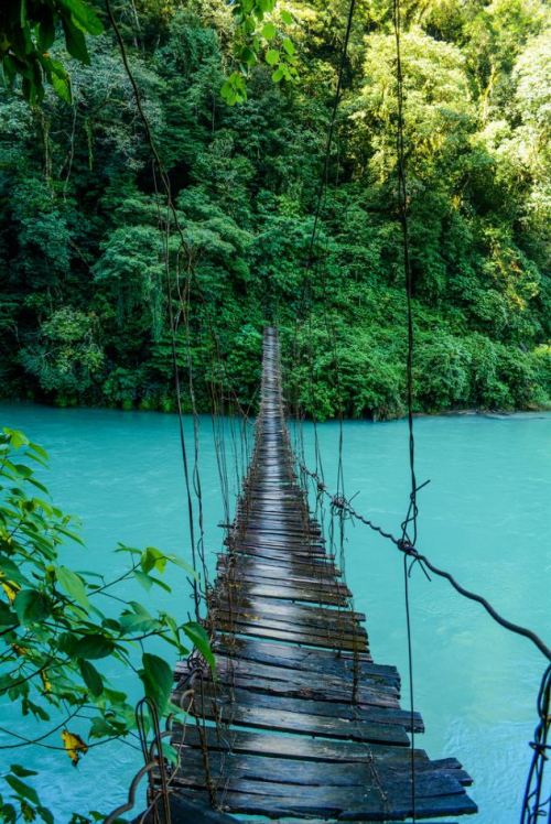 visitheworld:Crossing Río Ixcan / Guatemala (by Abel...