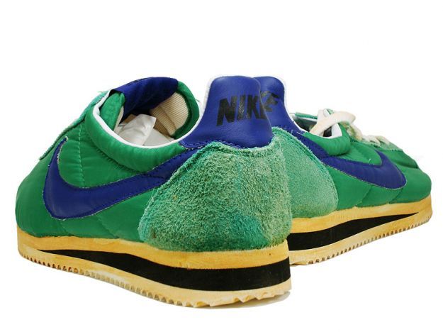 1970s nike sneakers