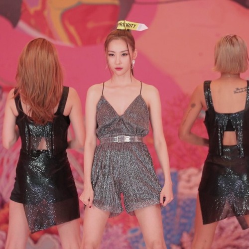 jenniesicecreamcake:Sunmi Icons | Like or reblog if you...