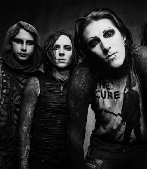 motionless–in-white:Josh Balz, Ricky Horror and Chris...